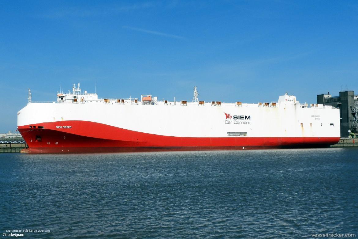 Siem-Cicero - Vehicles Carrier vessel registered in Liberia