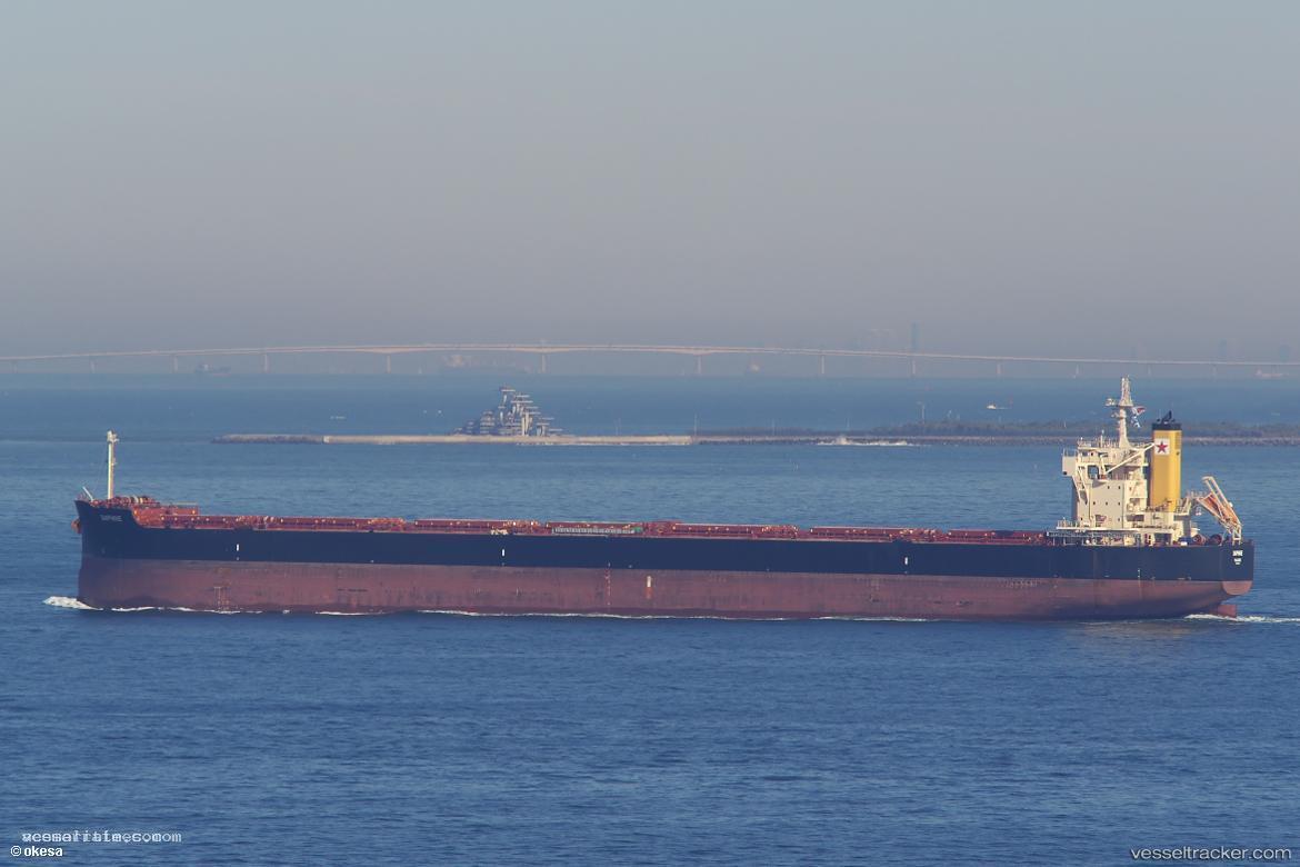 Daphne - Bulk Carrier vessel registered in Marshall Islands