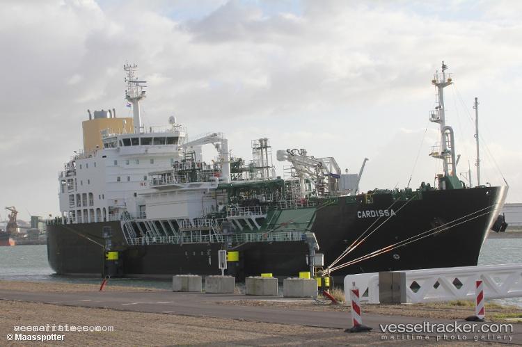 New-Frontier1 - Service Ship vessel registered in Panama