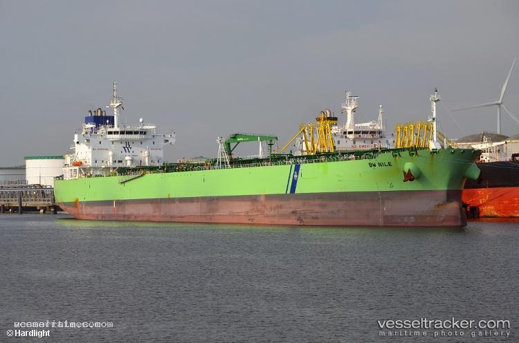 Hafnia-Shannon - Oil Products Tanker vessel registered in Singapore