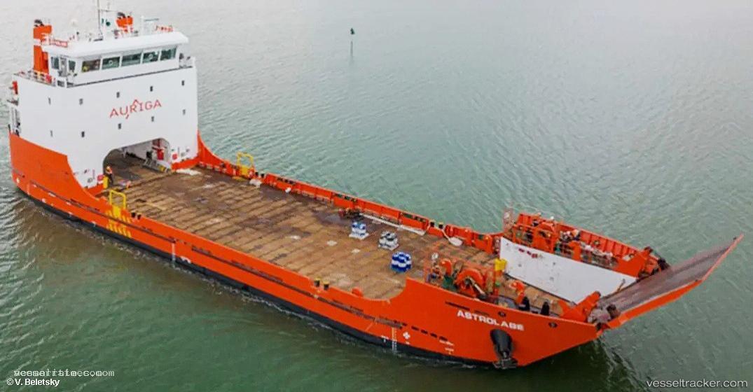 Astrolabe - Other vessel registered in Australia