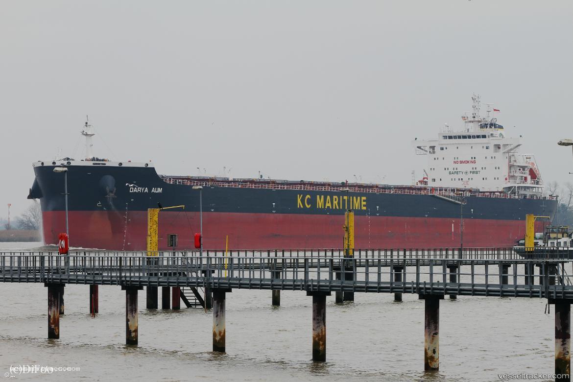 Darya-Aum - Bulk Carrier vessel registered in Hong Kong