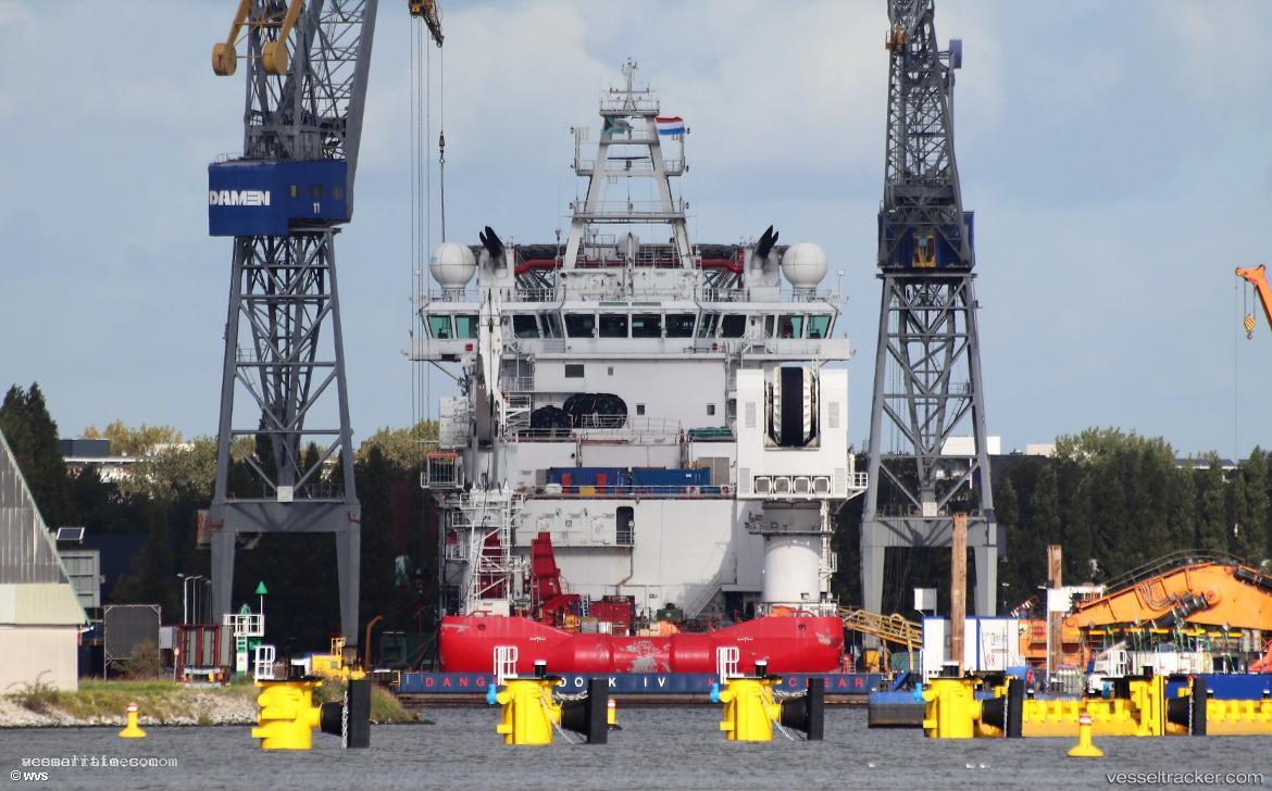 Mpv-Everest - Offshore Support Vessel vessel registered in Bahamas