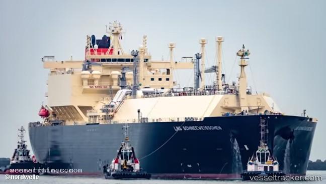 Lng-Schneeweisschen - Lng Tanker vessel registered in Panama