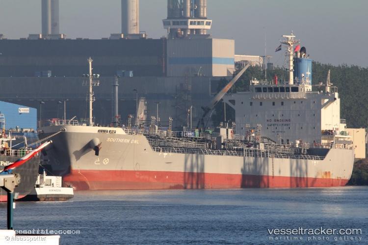 Southern-Owl - Chemical Oil Products Tanker vessel registered in Singapore