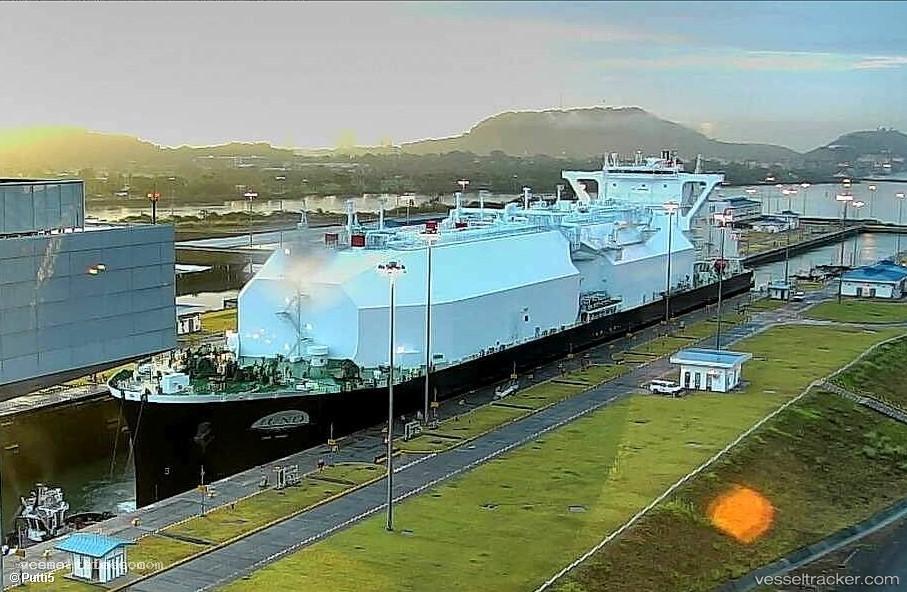 Lng-Juno - Lng Tanker vessel registered in Bahamas