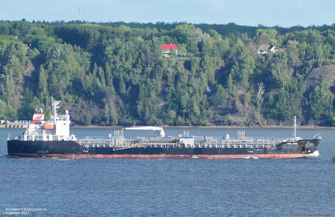 Mtm-Kobe - Chemical Oil Products Tanker vessel registered in Singapore