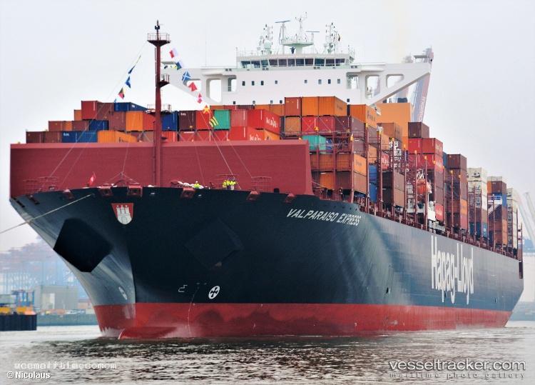 Valparaiso-Express - Container Ship vessel registered in Germany