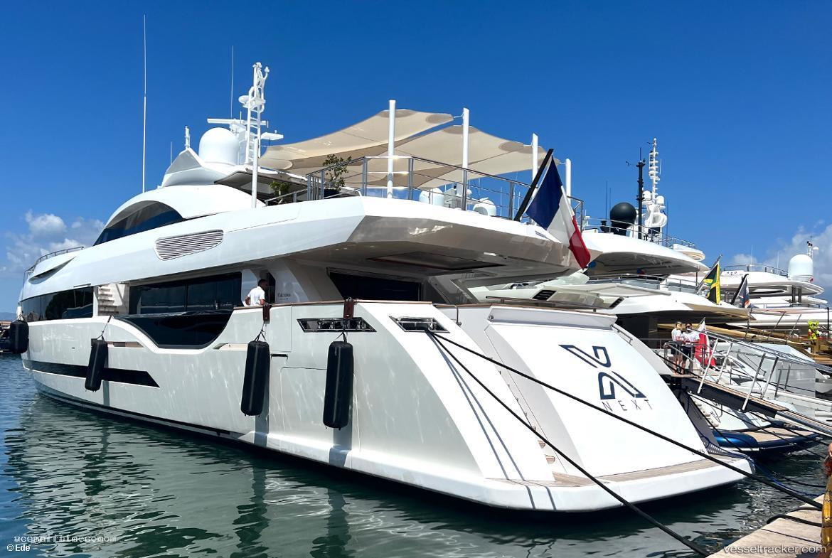 Next - Sailing Vessel vessel registered in France