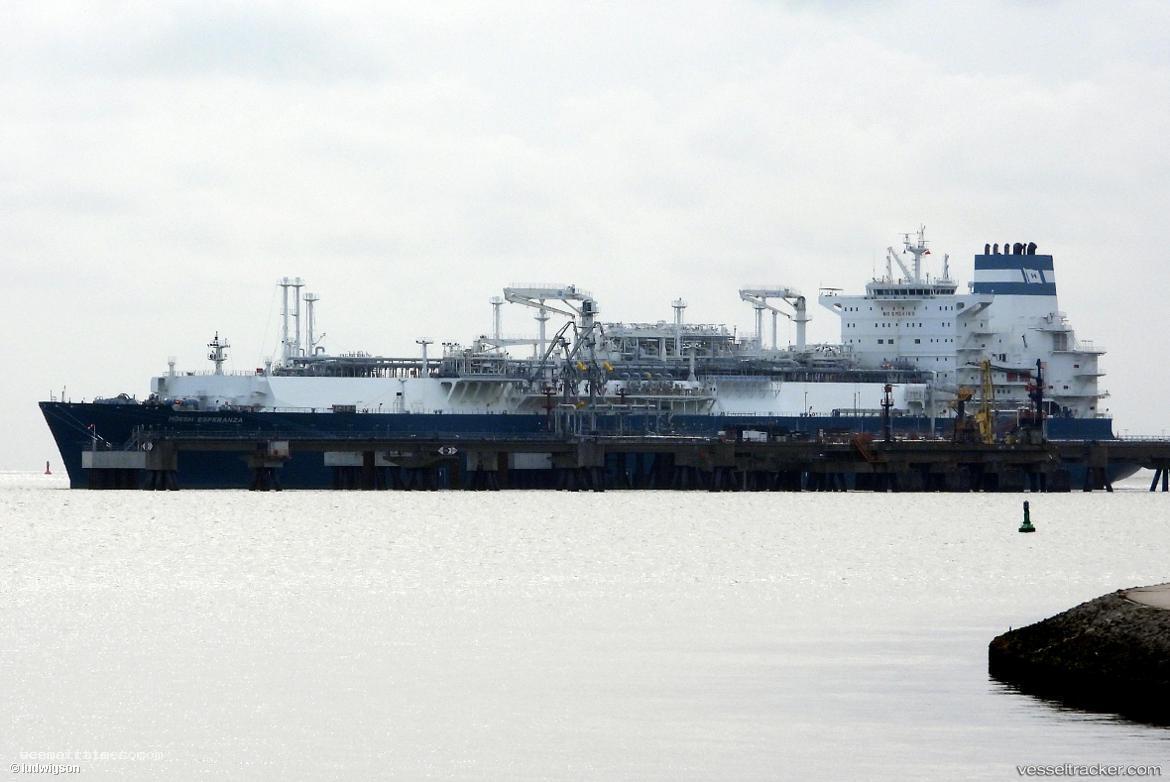 Hoegh-Esperanza - Fsru Tanker vessel registered in Norway
