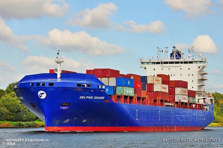 Cma-Cgm-Shakespeare - Container Ship vessel registered in United Kingdom
