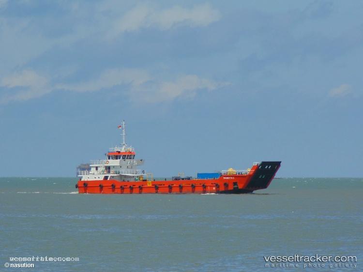 Hamota-3 - Landing Craft vessel registered in Indonesia