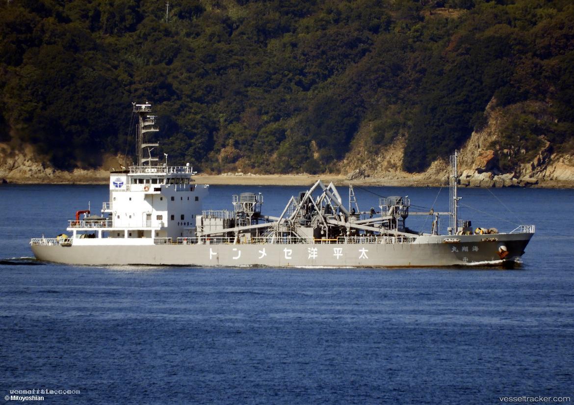 Kaishomaru - Cement Carrier vessel registered in Japan