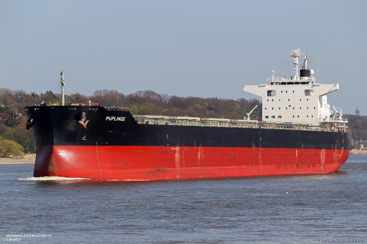 Puplinge - Bulk Carrier vessel registered in Marshall Islands