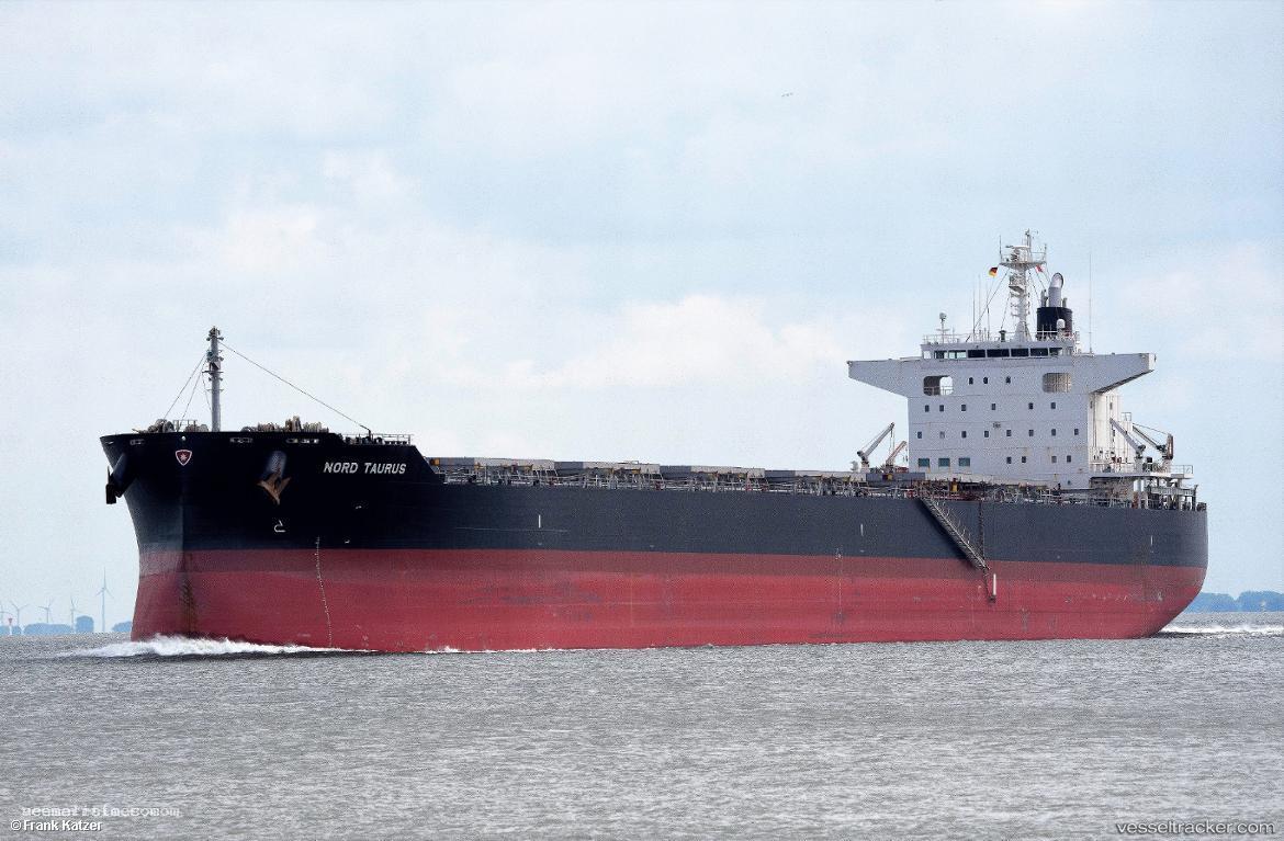 Nord-Taurus - Bulk Carrier vessel registered in Panama