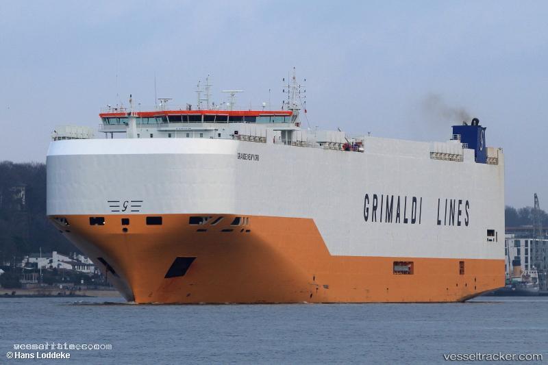 Grande-New-York - Vehicles Carrier vessel registered in Italy