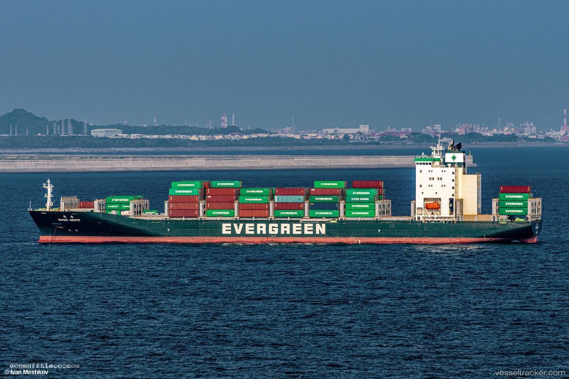 Ever-Befit - Container Ship vessel registered in Taiwan