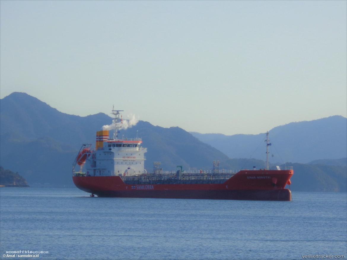 Mt.sinar-Morotai - Chemical Oil Products Tanker vessel registered in Indonesia