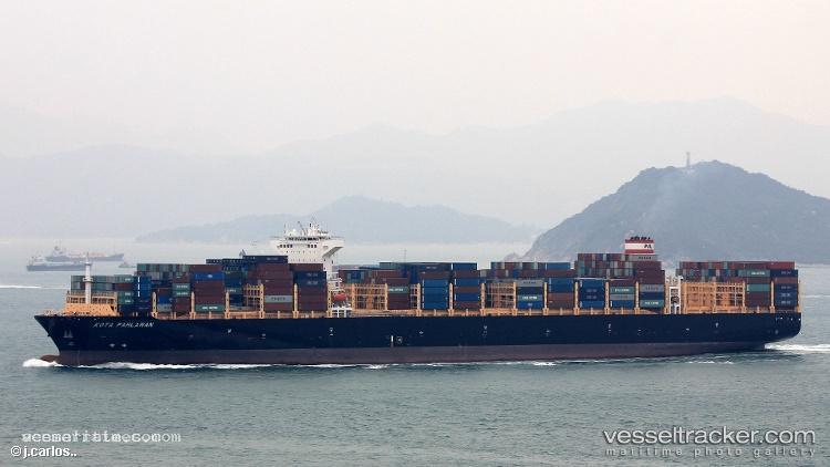 Kota-Pahlawan - Container Ship vessel registered in Singapore