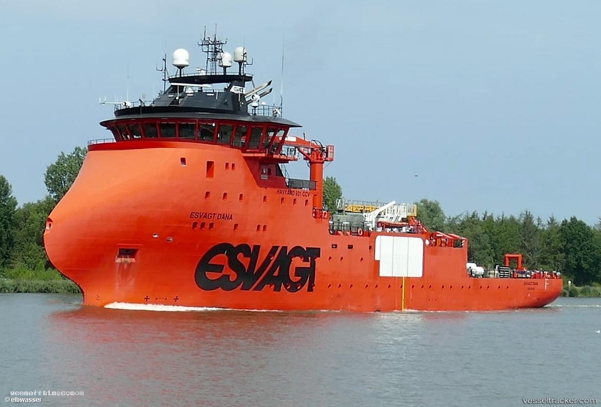 Esvagt-Dana - Work Repair Vessel vessel registered in Denmark