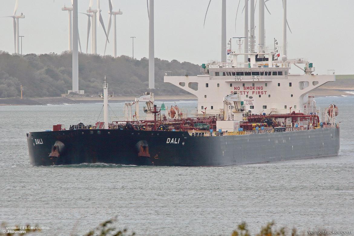 Dali - Crude Oil Tanker vessel registered in Cayman Islands