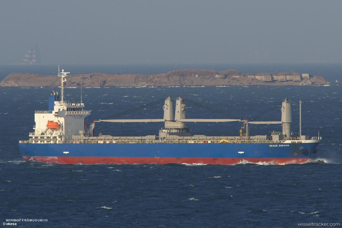 Grace-Zephyr - Bulk Carrier vessel registered in Panama