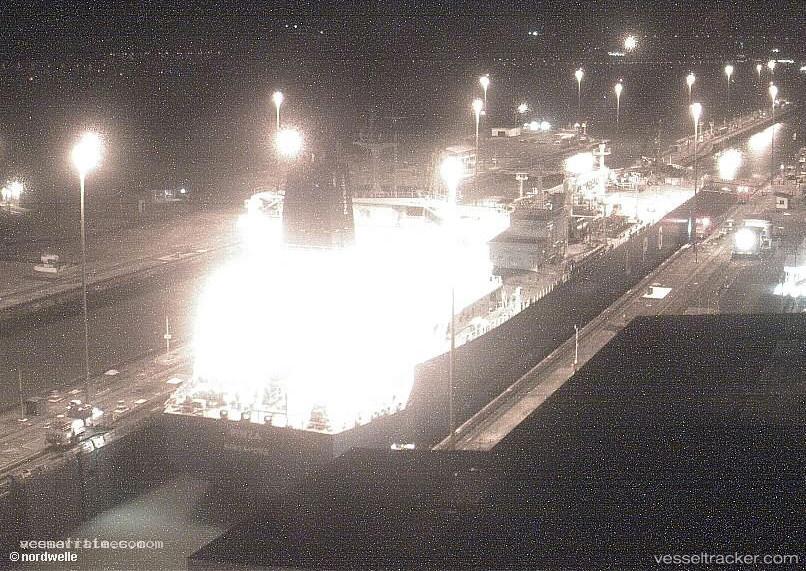 Pinza - Lpg Tanker vessel registered in Singapore