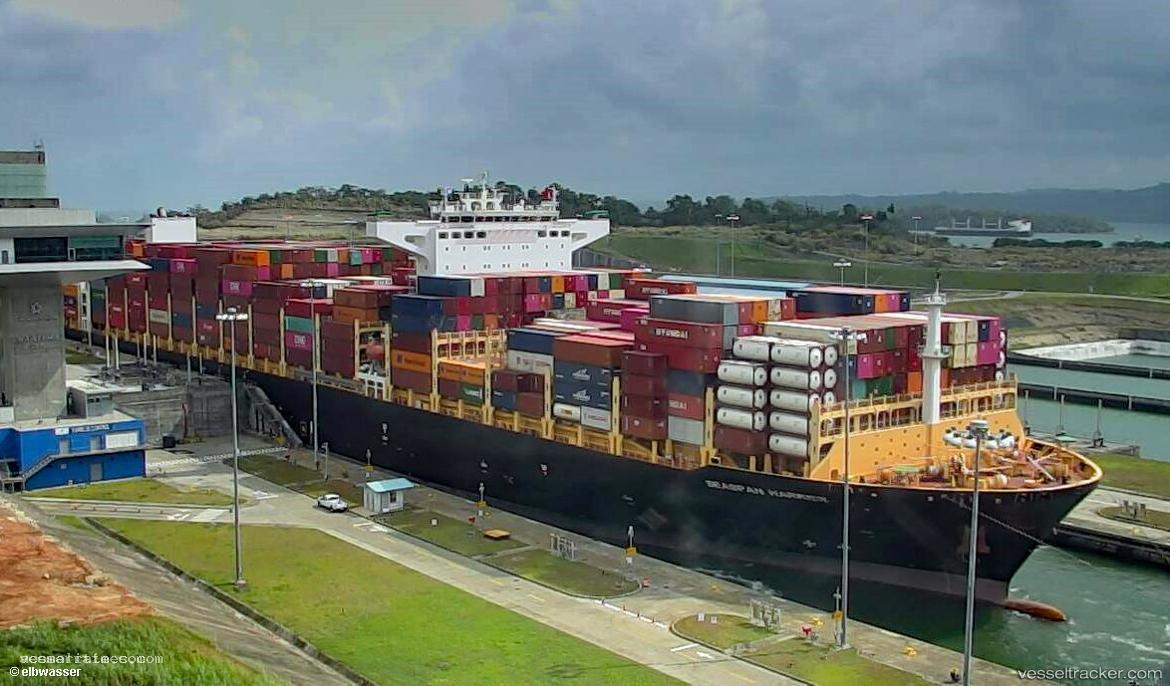 Seaspan-Harrier - Container Ship vessel registered in Hong Kong