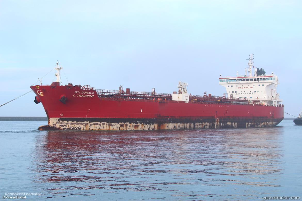 Sti-Donald-Ctrauscht - Chemical Oil Products Tanker vessel registered in Marshall Islands