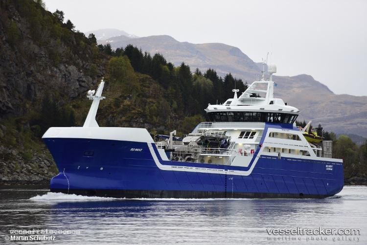 Ro-West - Fish Carrier vessel registered in Norway
