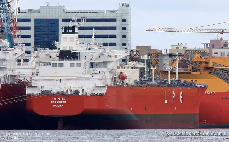 Gas-Zenith - Lpg Tanker vessel registered in Panama