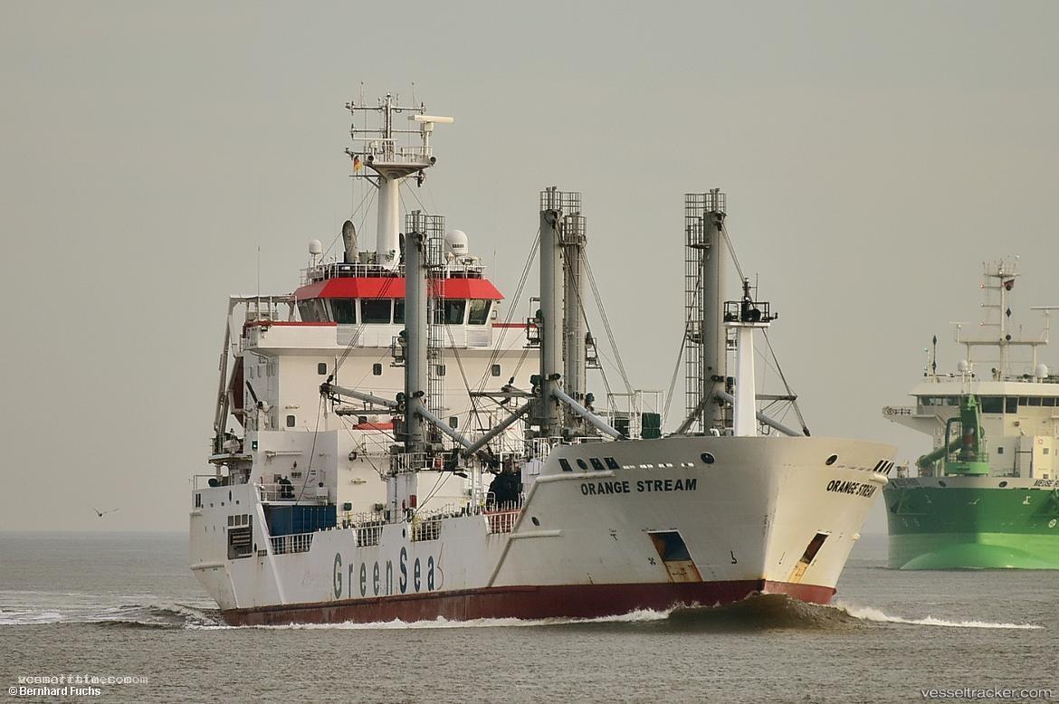 Orange-Stream - Refrigerated Cargo Ship vessel registered in Bahamas