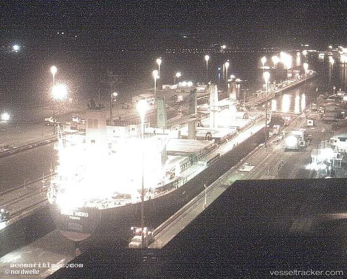 Captain-Dimitris - Bulk Carrier vessel registered in Marshall Islands