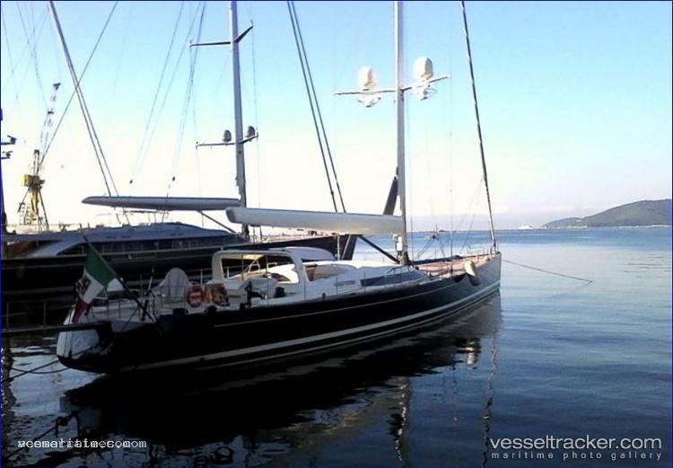 Dahlak - Sailing Vessel vessel registered in United Kingdom