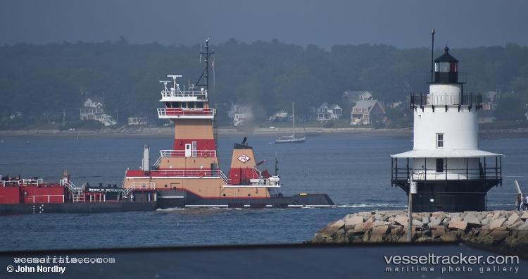 Gracie-M-Reinauer - Pusher Tug vessel registered in United States of America