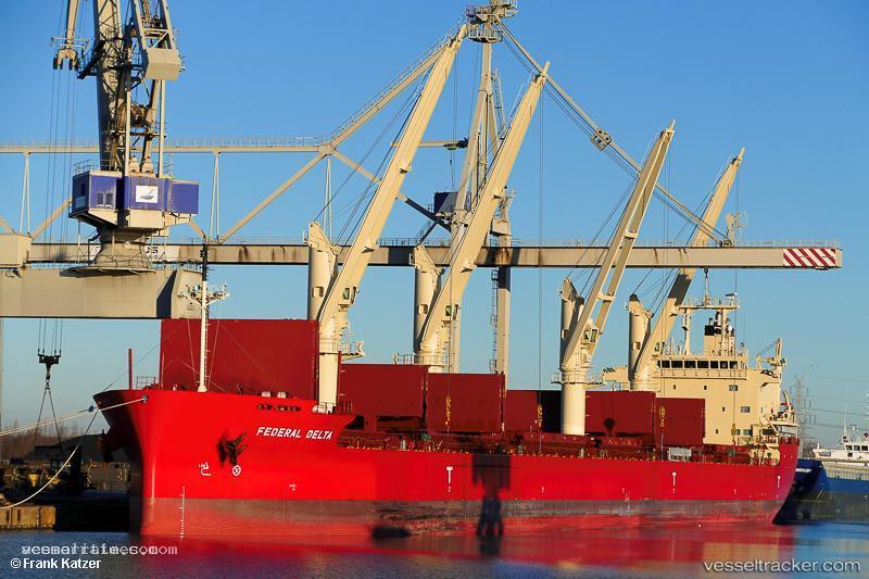 Federal-Delta - Bulk Carrier vessel registered in Marshall Islands