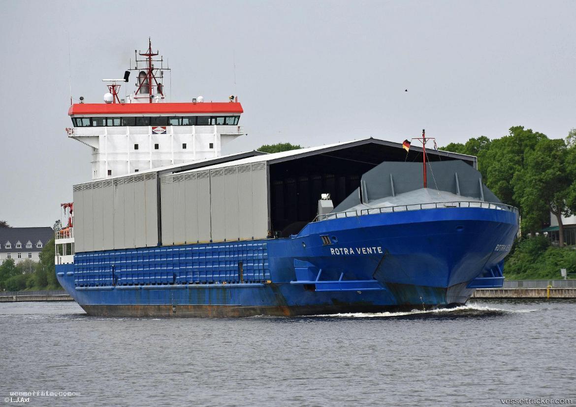 Rotra-Vente - Heavy Load Carrier vessel registered in Netherlands