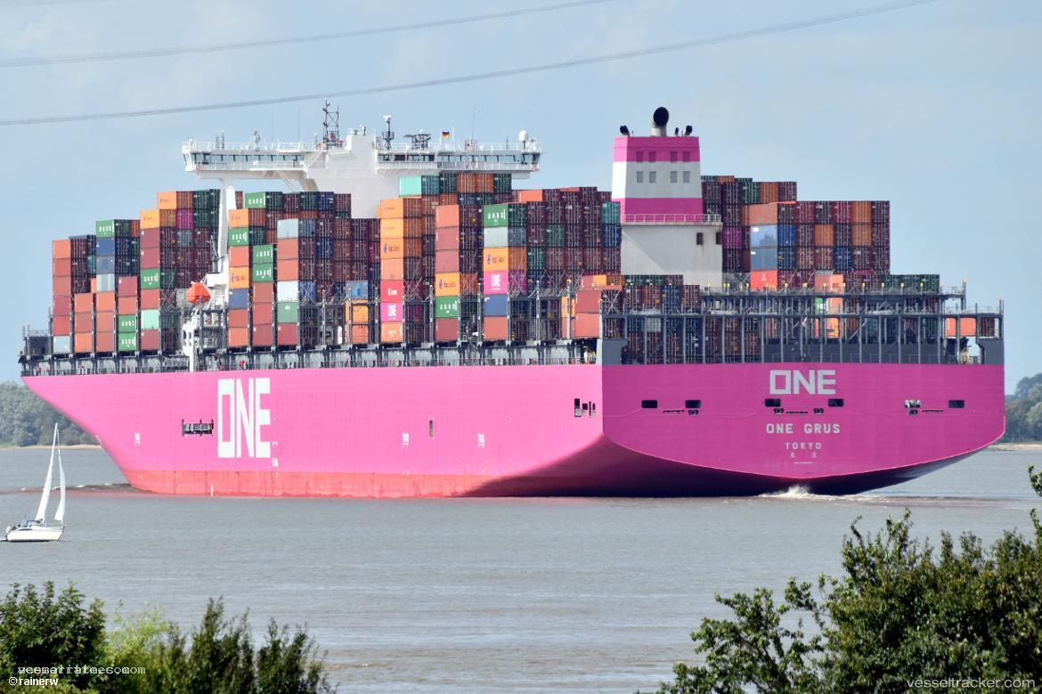 One-Grus - Container Ship vessel registered in Japan