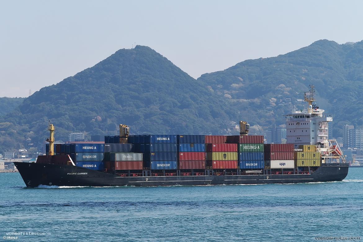 Pacific-Career - Ore Carrier vessel registered in Hong Kong