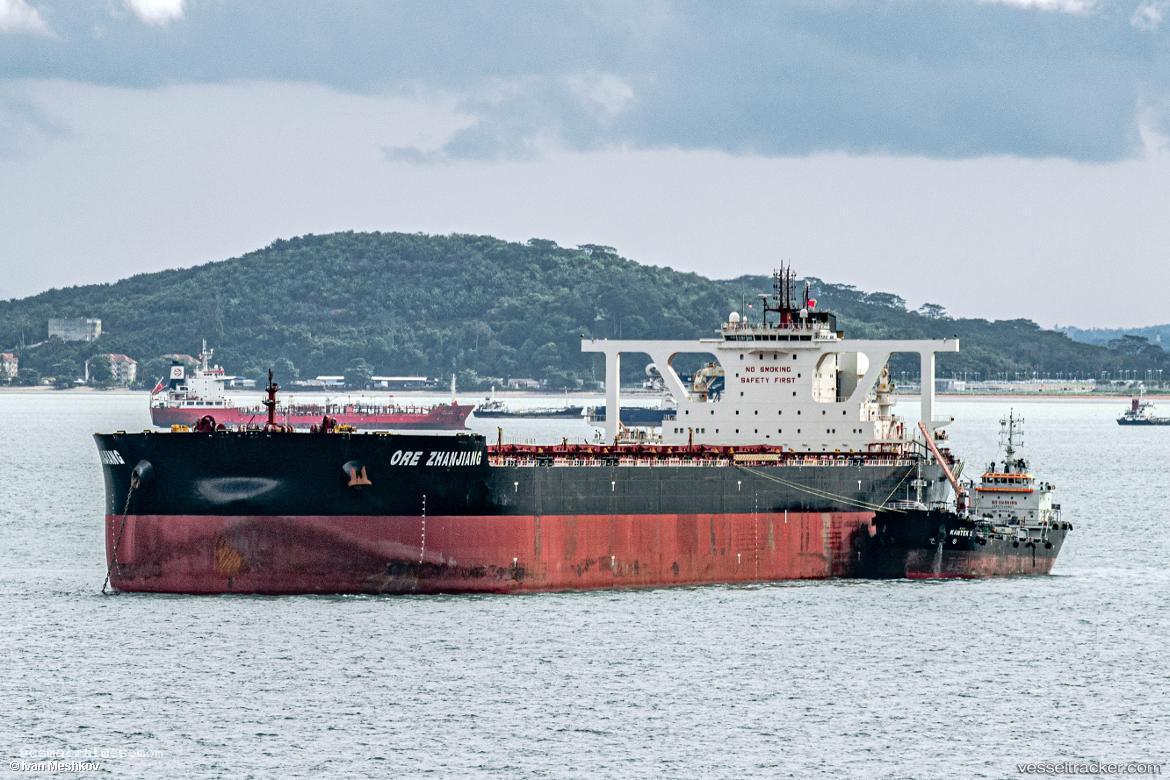 Ore-Zhanjiang - Ore Carrier vessel registered in Hong Kong