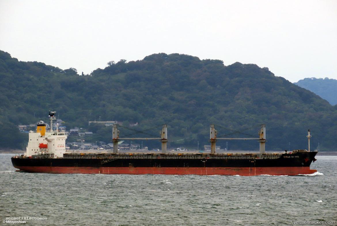 Cielo-Di-Iyo - Bulk Carrier vessel registered in Panama