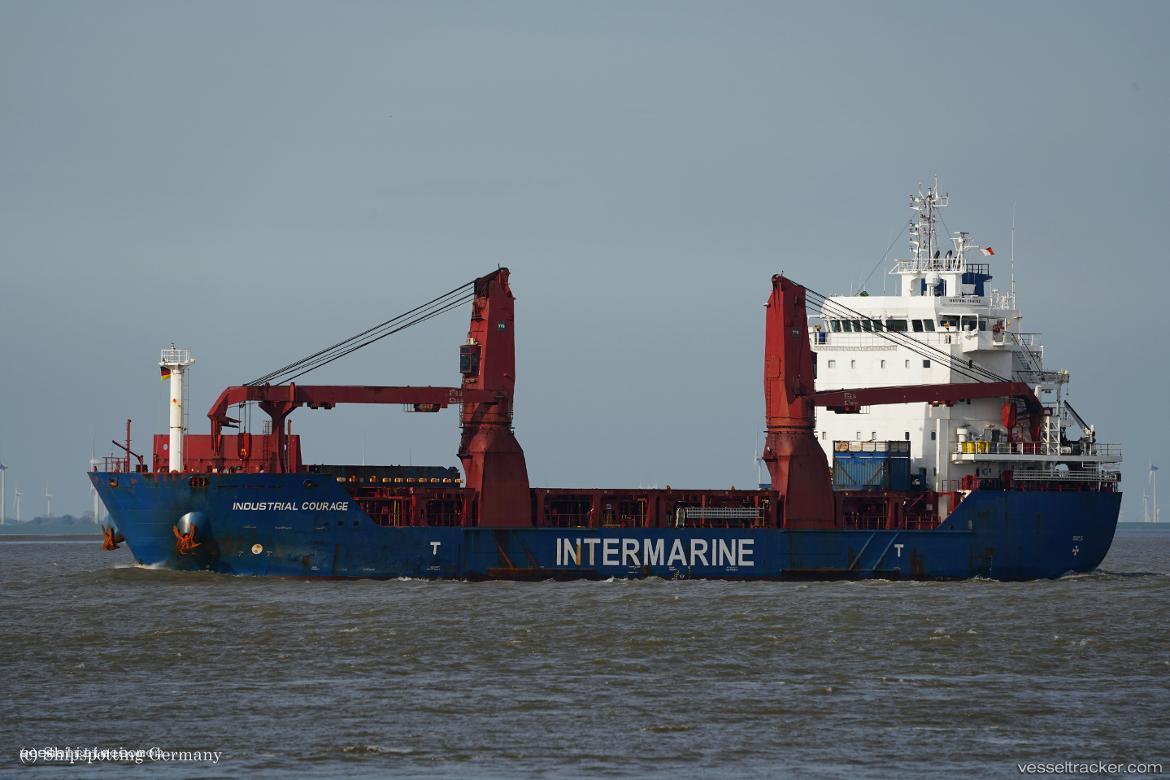 Industrial-Courage - Multi Purpose Carrier vessel registered in Portugal