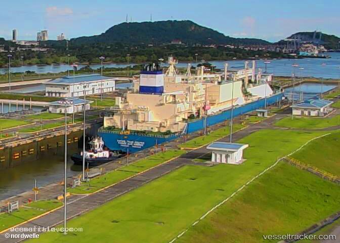 Maran-Gas-Andros - Lng Tanker vessel registered in Greece