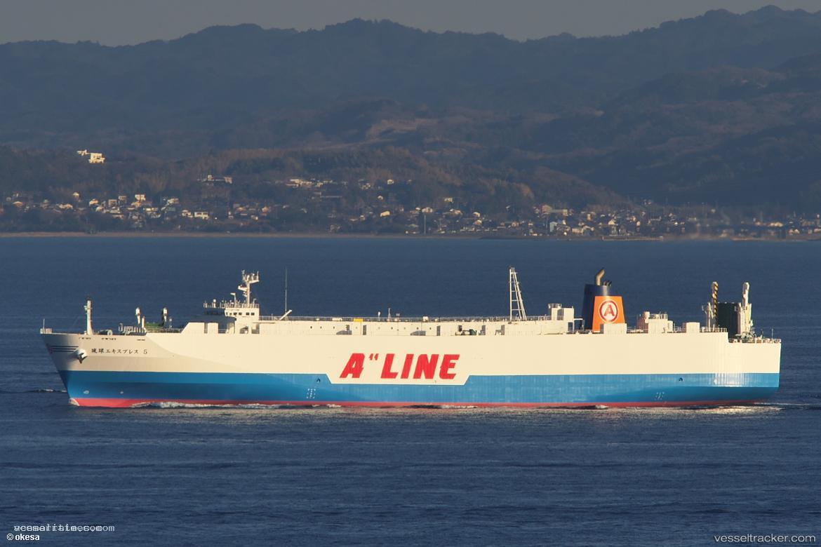 Ryukyu-Express-5 - Ro Ro Cargo Ship vessel registered in Japan