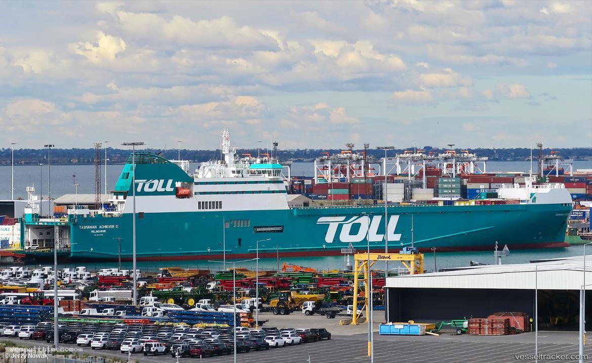 Tasmanian-Achiever2 - Ro Ro Cargo Ship vessel registered in Australia