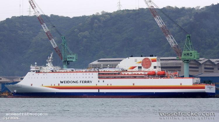 New-Goldenbridge-Vii - Passenger Ro Ro Cargo Ship vessel registered in Panama