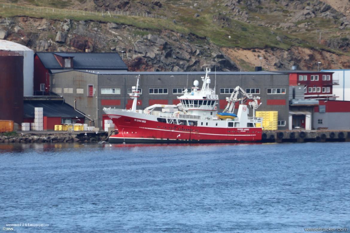 Einarson - Fishing Vessel vessel registered in Norway