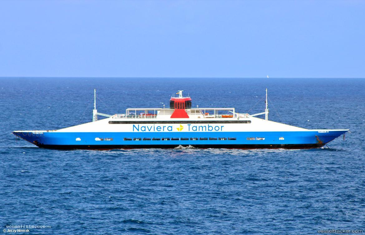 Tambor-Iv - Passenger Ro Ro Cargo Ship vessel registered in Comoros