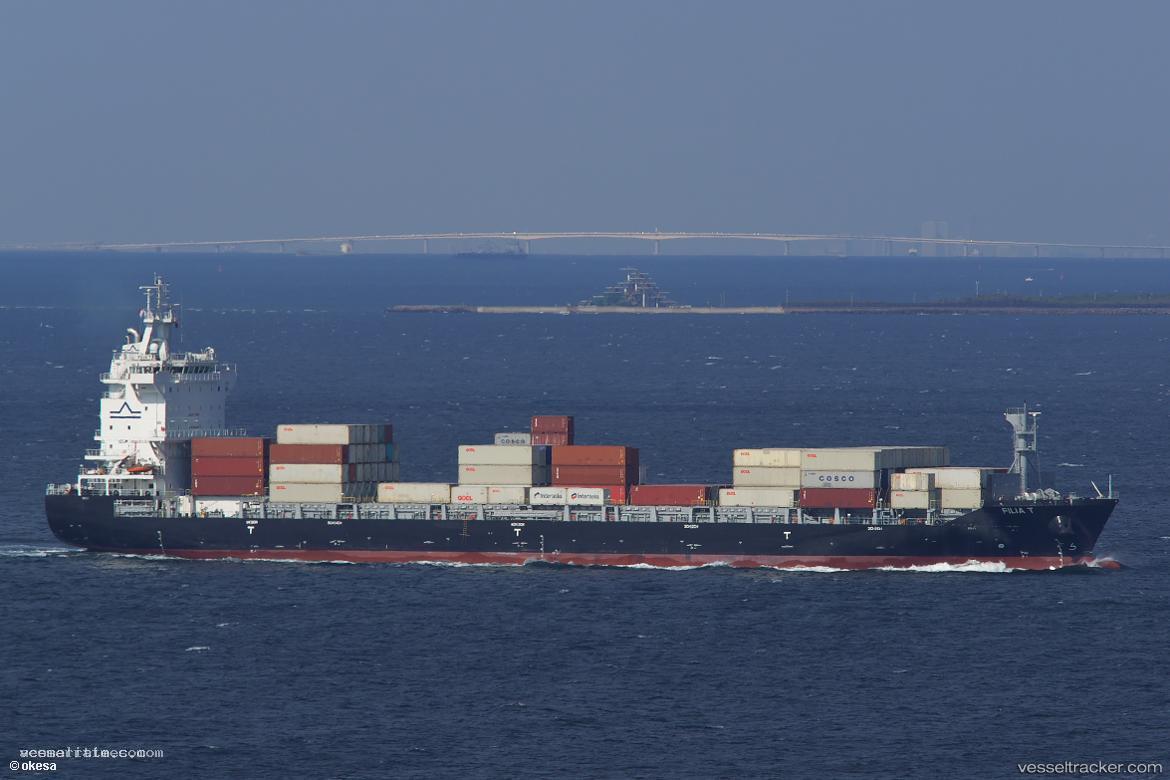 Wan-Hai-276 - Container Ship vessel registered in Singapore