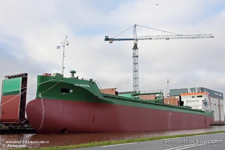 Ice-Crystal - General Cargo Ship vessel registered in Faeroe Islands
